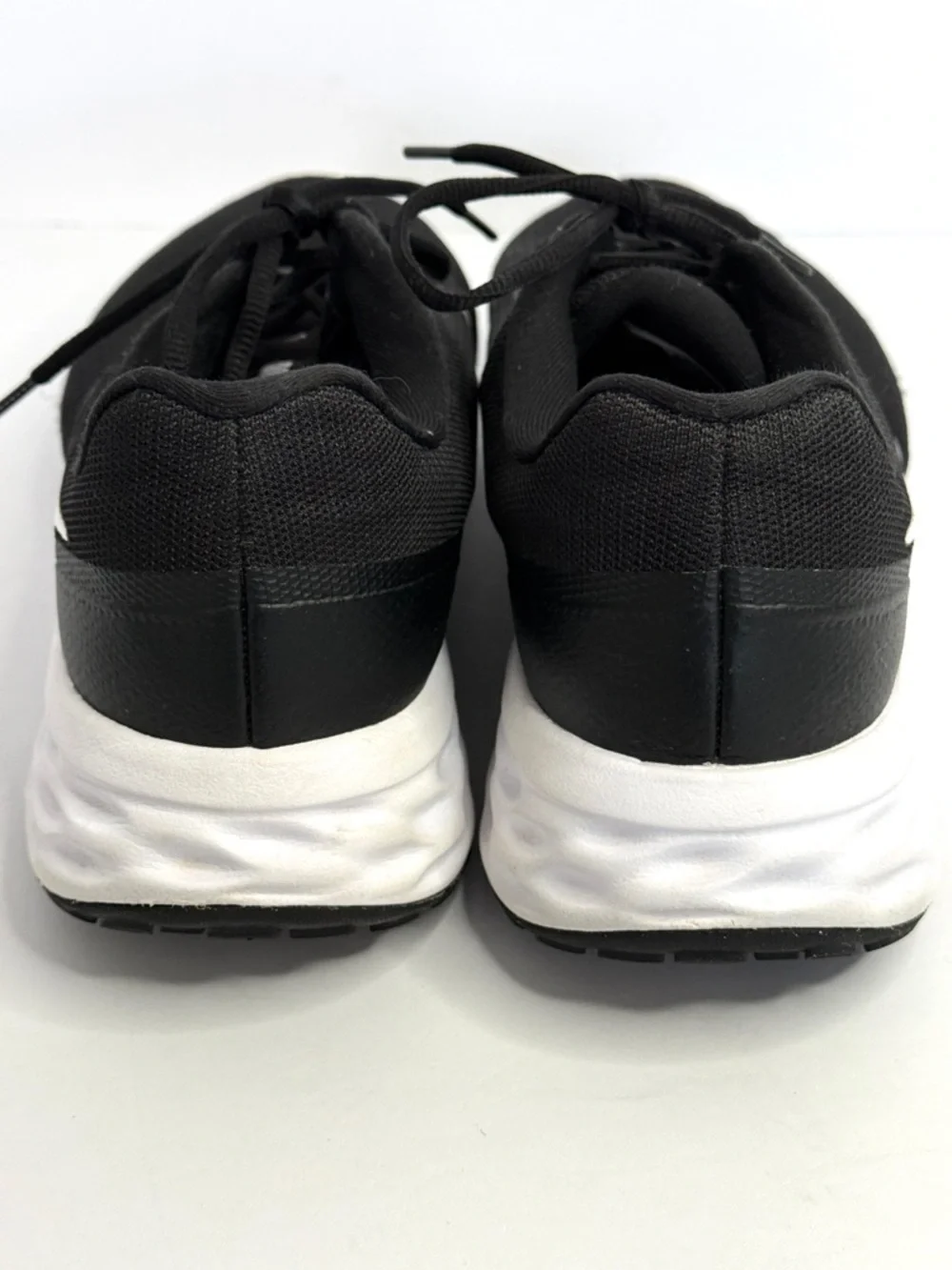 Nike Revolution 6 NN Men's Shoes Athletic Sneakers Black White Size 11